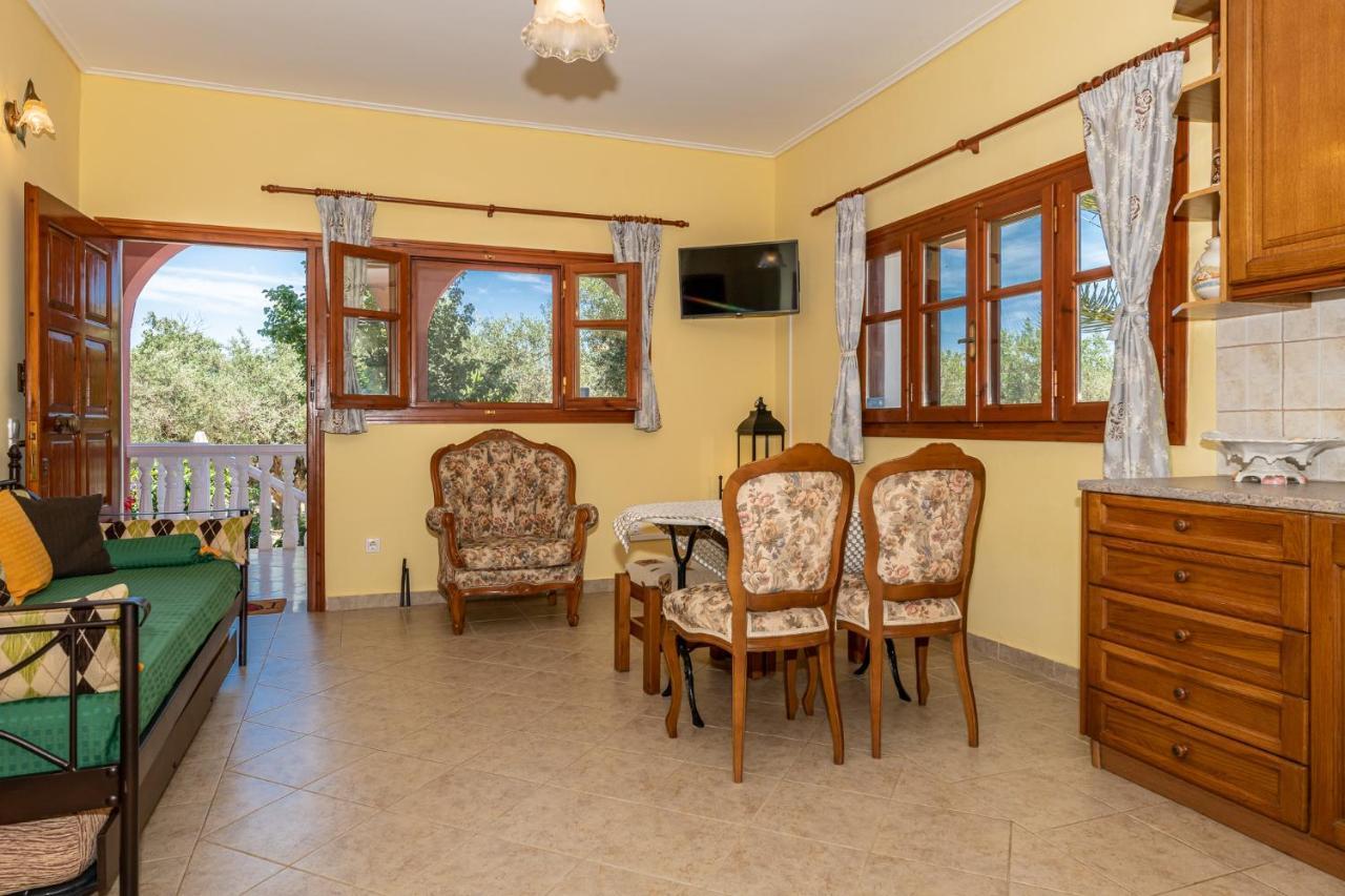 Apartment Arazzo